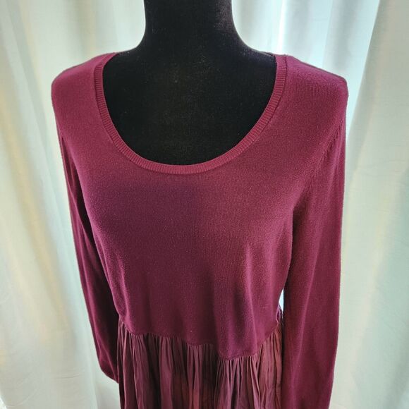 Torrid Womens Size 0 Burgundy Sweater Fit Flare Tunic Sweater Tight Knit Silky - Picture 4 of 11